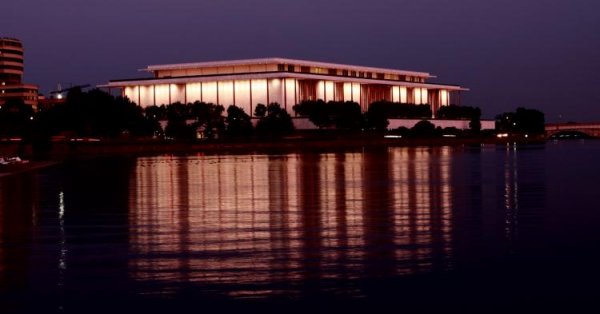 KennedyCenter_LisaFan