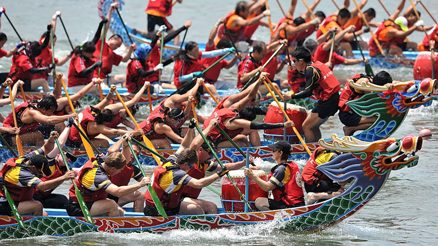 Dragonboatracing