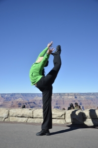 Dancer Jiaqi Xiao warming up (yes, this is just a warm up) by the cliffs. (Annie Li)