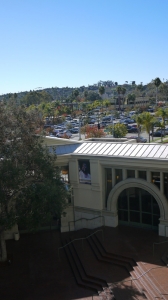 Blick vom Balkon des Escondido Center for the Arts. Die Landschaft ist fast toskanisch. (Ben Chen, Lumix GF3)