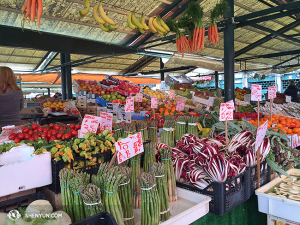 Färskvaror på Rialto-marknaden. (Foto av Annie Li)
