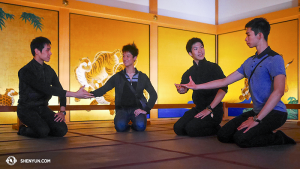 In Nagoya, the first Japanese city on this year’s tour, Shen Yun World Company had a day off after arriving. Several dancers visited Hommaru Palace, Nagoya Castle. From left Jason Pan, Rubi Zhang, Zack Chan, and Joe Huang. (photo by dancer Ben Chen)
