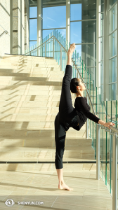 Principal Dancer Angelia Wang. (photo by dancer Nancy Wang)