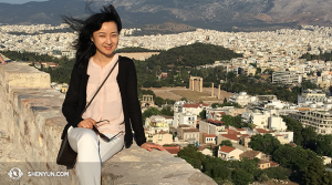 MC Julie Xu never had a chance to perform in Greece, and so she took her vacation in Athens.
