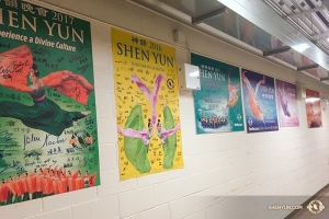 Shen Yun World Company wrapped up one leg of the Canada tour at Living Arts Centre, Mississauga, where Shen Yun has a history of performing - witness the backstage collection of autographed posters from 2012-2017. Shen Yun will still be in Vancouver Jan. 29 and Toronto Feb. 28.
