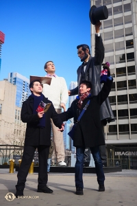 President Lincoln helps a wayward tourist find all the great sights of his home state, as Aussie dancer Andy Shia receives directions from dancer Ben Chen, which will ultimately lead him to Big Ben. (Photo by Jun Liang)