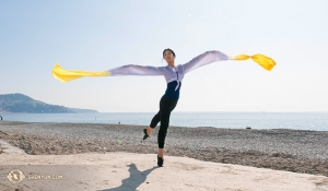 And before heading to the second city, Aix-en-Provence, the company enjoyed a peaceful morning on the French Riviera. Dancer Stephanie Guo. (Photo by dancer Lily Wang)
