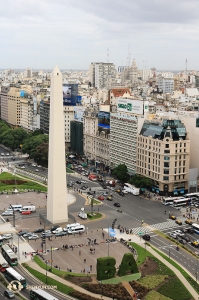 Touring Company sekarang berada di ibu kota Argentina, melakukan 10 pertunjukan di Buenos Aires 'Teatro Opera.
