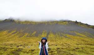 70万年前の成層火山だ。おかげで前に進めなかった。