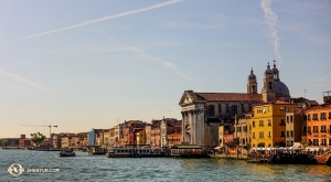 Venedig wurde ca. 400 n. Chr. erbaut und erfährt nun häufiger Überschwemmungen durch steigende Gewässer. (Foto: Felix Sun)
