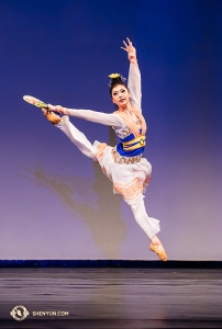 Représentation envoûtante de Jane Chen, dans « Paysage de Jiangnan » (médaille d’or ex-aequo catégorie Adultes Femmes).
