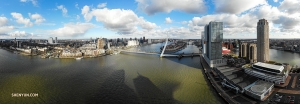 A panoramic view of Rotterdam on a sunny day. (Photo by Andrew Fung)
