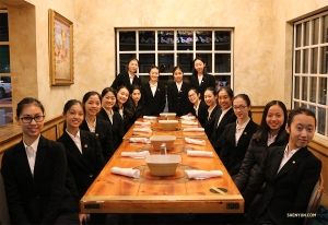 <p>Naši umělci slavili čínský Nový rok v různých koutech světa. Shen Yun Global Company je připravena si vychutnat nabídku restaurace Captain George's Seafood ve městě Norfolk, Virginie. </p>
