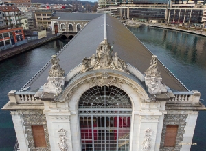 Bagian utara Batiment des Forces Motrices. (Foto oleh penari Andrew Fung)