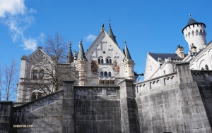 Built as a private residence by the shy monarch, it is now—ironically—open to the public and explored by up to 6,000 people a day. (Photo by Kexin Li)
