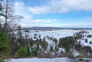 <p>Vue du paysage depuis les collines du château de Neuschwanstein. (Photo d’Andrew Fung) </p>
