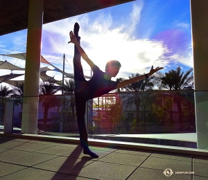 Dancer Allen Liu takes a turn too. (Photo by Tony Zhao)