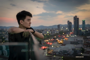 William Li takes in the view. (Photo by Sam Pu)
