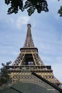 Meanwhile in Europe, Shen Yun New York Company’s final city is Paris. (Photo by Principal Dancer Angelia Wang)