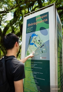 Performers check out the most visited park in South America: Parque Ibirapuera.

(Photo by Tony Xue)