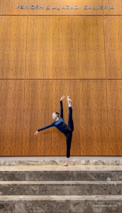 La danseuse Ellie Rao prend la pose au Woodruff Arts Center d'Atlanta.