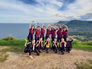 De la part des danseuses : « Nous aimerions que vous soyez-là ! »