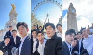 Podczas dnia wolnego w Londynie, niektórzy z naszych tancerzy z Shen Yun Touring Company skorzystali z okazji, aby zwiedzić kultowe zabytki miasta, w tym London Eye, Pałac Buckingham i Big Ben.