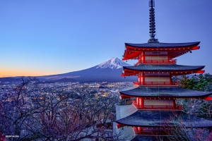 Over 6,000 miles away from Italy, the Shen Yun New York Company takes a moment to absorb the serene beauty of Chureito Pagoda, with Mount Fuji standing majestically in the background.