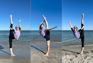 Een drietal opnamen legt de zonnige instelling van Shen Yun dansers vast, waar het strand hun podium wordt en de sky the limit is voor hun hoogvliegende benen.