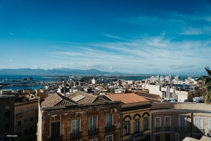 Van de iconische Rialtobrug in Venetië tot de minder ontdekte schoonheid van Cagliari - een van de grootste havens aan de Middellandse Zee - onze reis gaat verder.