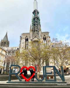 Our artists feel the love in Rouen, France, which welcomed us with sold-out shows.